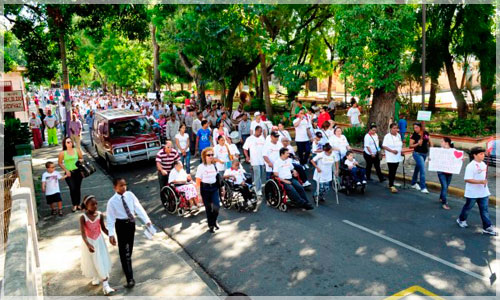 CAMINATAparaliticos-HMTV-Noticias