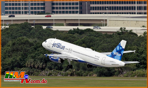 Encuentran dos muertos en el tren de aterrizaje de un avión de JetBlue en aeropuerto de Florida