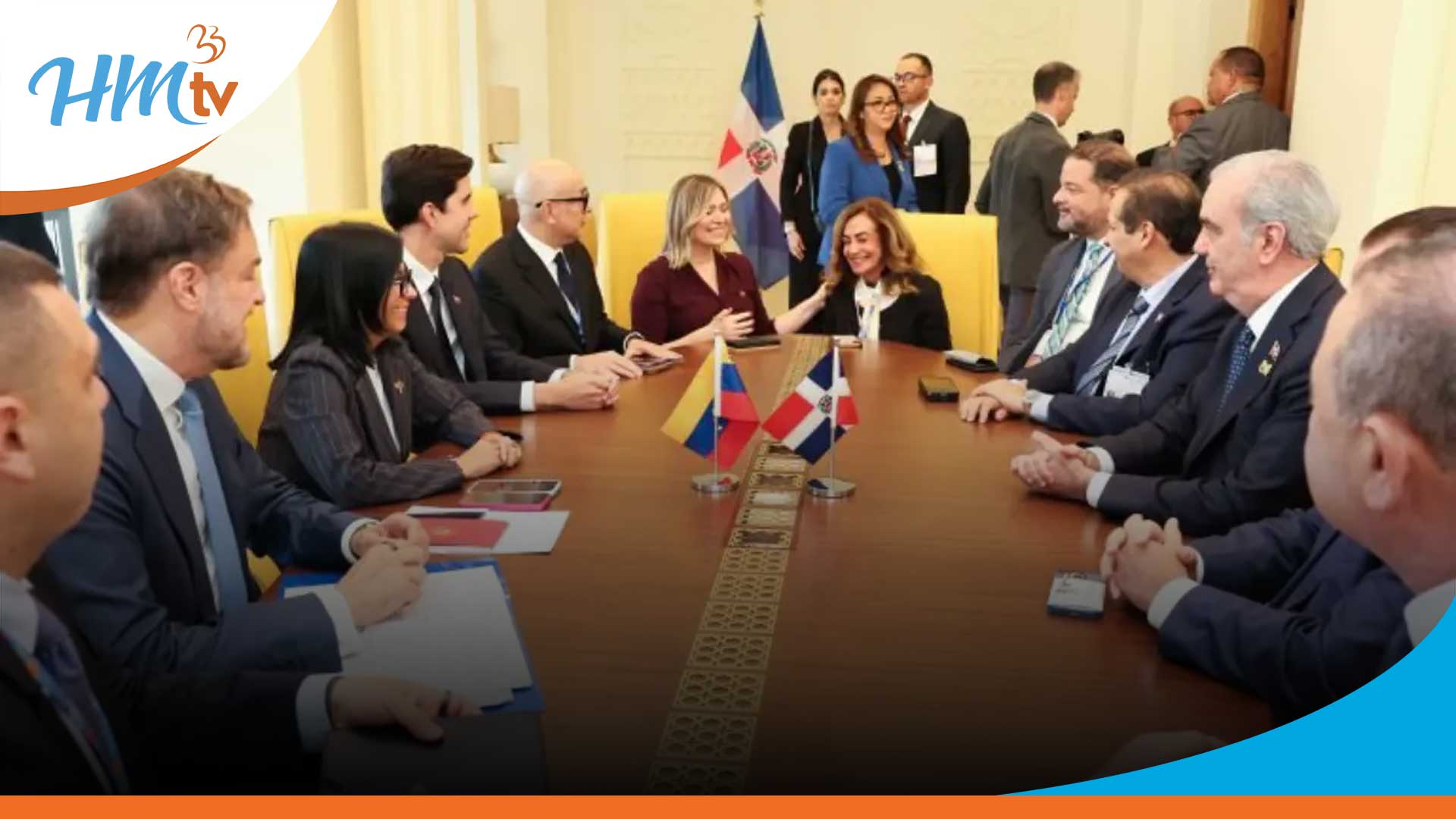 Abinader y Delcy abordaron compra de derivados de petróleo y consulados