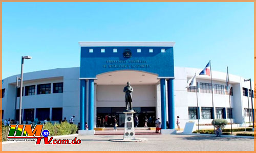 Abogado Julio Núñez denuncia inseguridad jurídica en procesos de residencia para extranjeros en República Dominicana