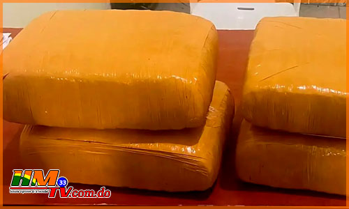 Ejército ocupa cuatro pacas de presunta marihuana en Elías Piña